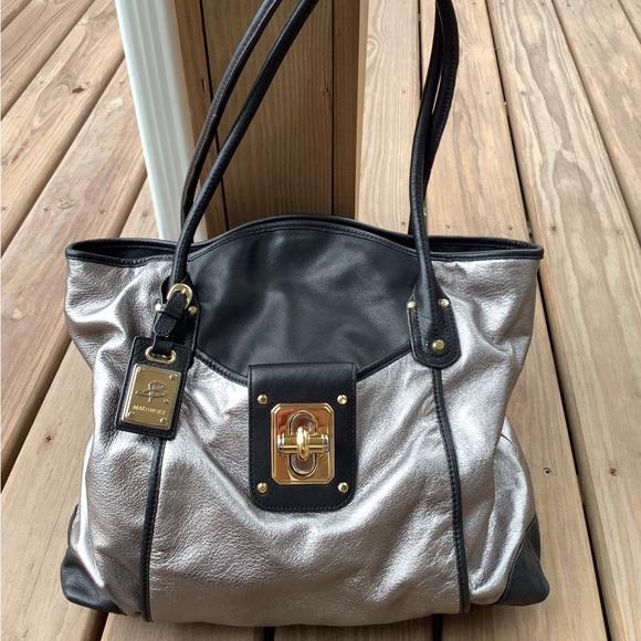 Beautiful large genuine leather bag 🌷🌷 - Picture 2 of 16